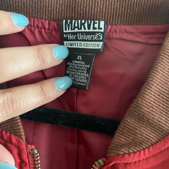 Tony Stark bomber jacket - Picture 2 of 3